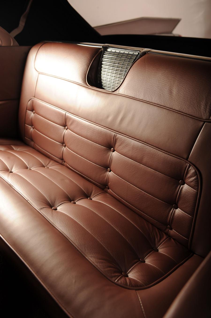 Детали интерьера Cadillac Eldorado Biarritz 1959 года  (фото 31 из 48)